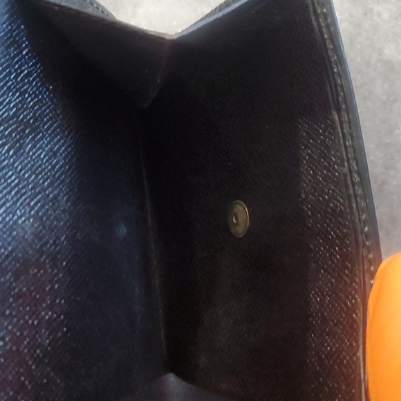 Men's Louis Vuitton Wallet - Picture 14 of 17